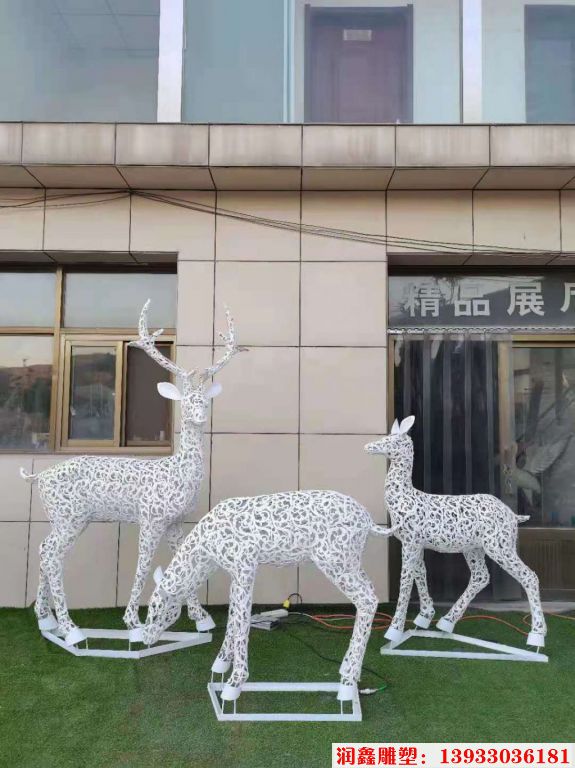 不锈钢花片小鹿雕塑 镂空工艺 喷漆